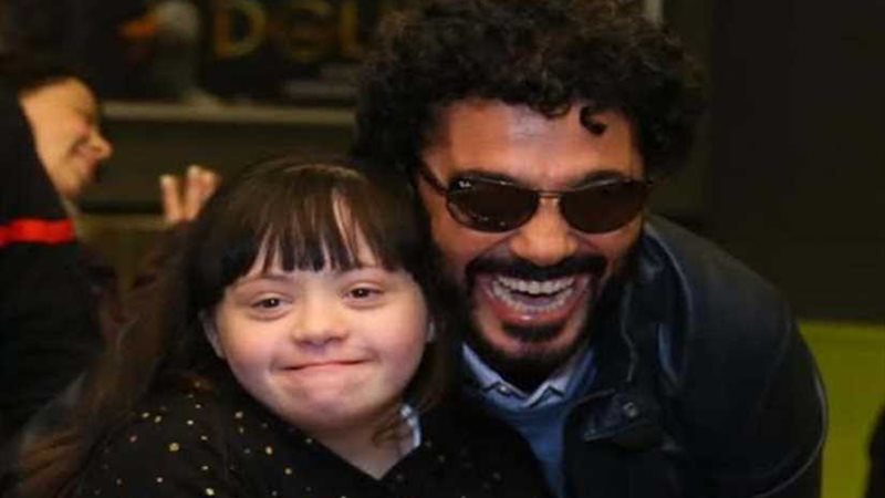 خالد النبوي مع أصحاب