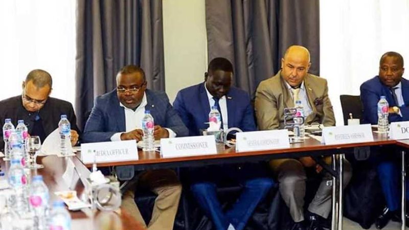 بالصور.. تفاصيل الاجتماع