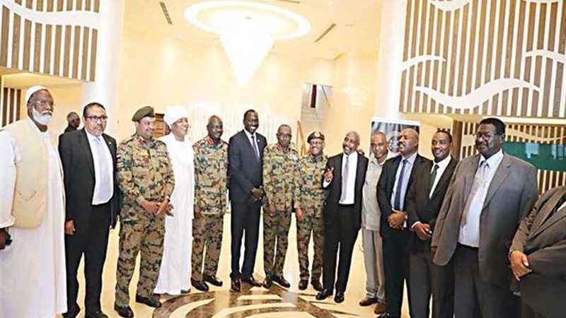 وفدا الحكومة السودانية