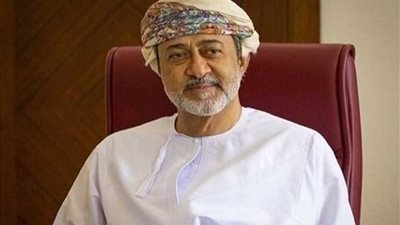 الرئيس العراقي يهنئ سلطان عُمان الجديد