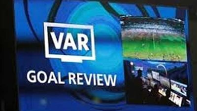بدء التجارب الفنية على تطبيق VAR.. اليوم