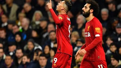 «صلاح» يصنع و«فيرمينيو» يسجل هدف التقدم لليفربول أمام توتنهام