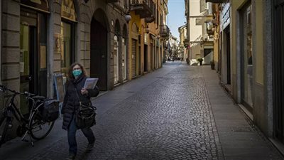 إيطاليا تغلق جميع المصانع باستثناء الضرورية للحياة بسبب تفشي 