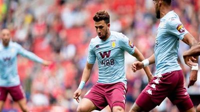 «المحمدي وتريزيجيه» يشاركان في فضيحة أستون فيلا أمام مانشستر سيتي