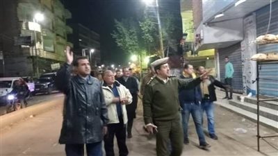 حملة لغلق المحلات والكافيهات في مشتول السوق