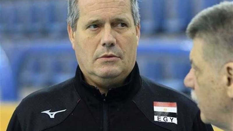 اتحاد الطائرة: إقالة