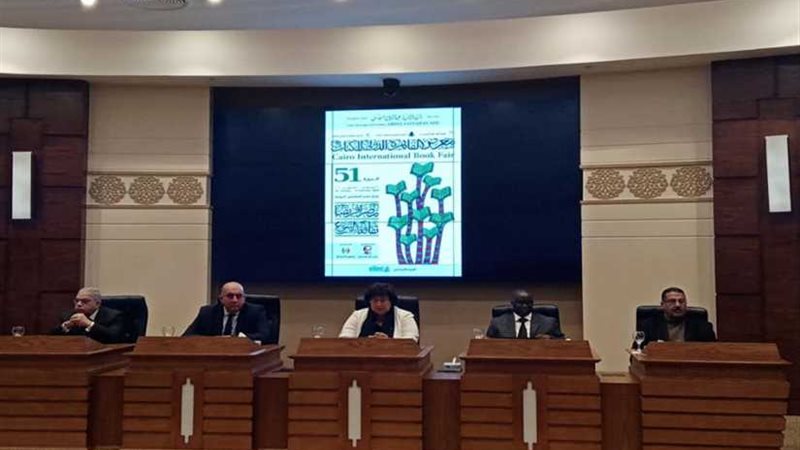 وزيرة الثقافة تشهد