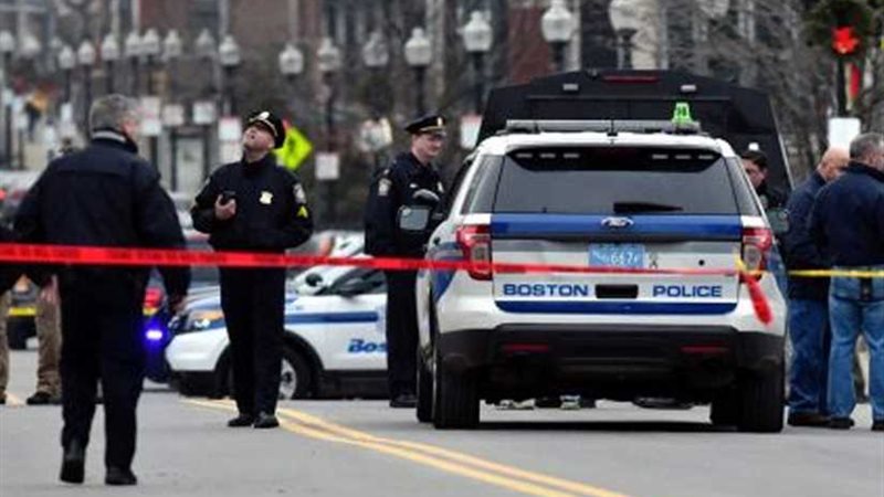 إصابة 5 أشخاص فى