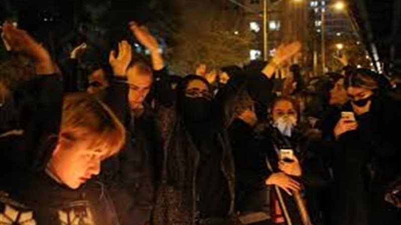 أنباء عن استقالة