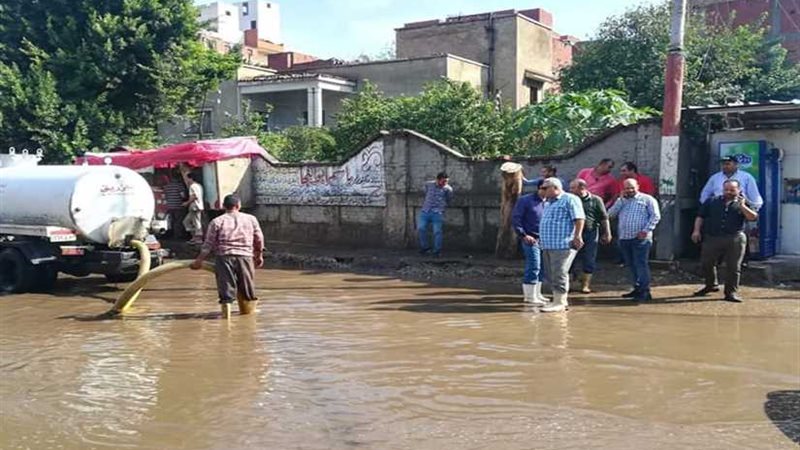 استمرار شفط مياه