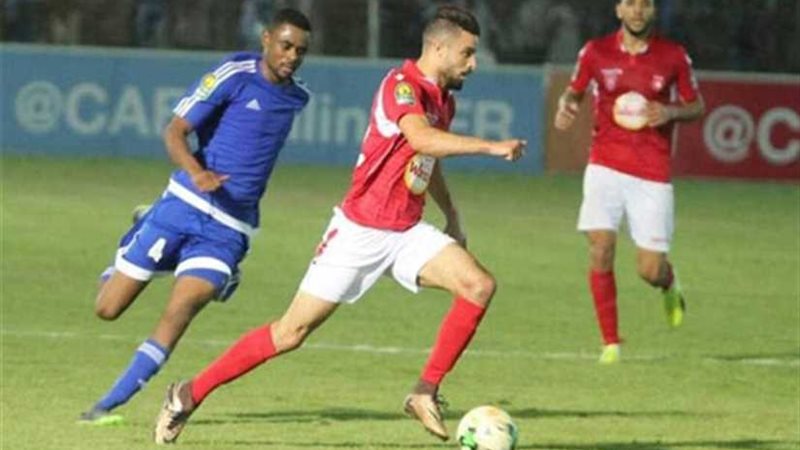 النجم يتعادل مع الهلال