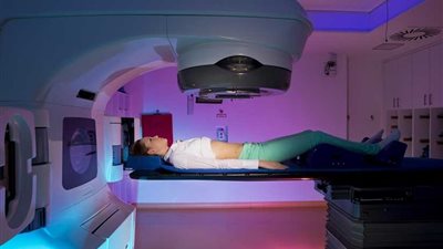 علاج السرطان بطريقة الإشعاع 