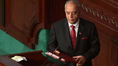 تونس تبحث عن رئيس وزراء.. و