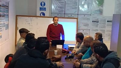 تواصل فعاليات الأسبوع التدريبي السنوي لمياه القناة