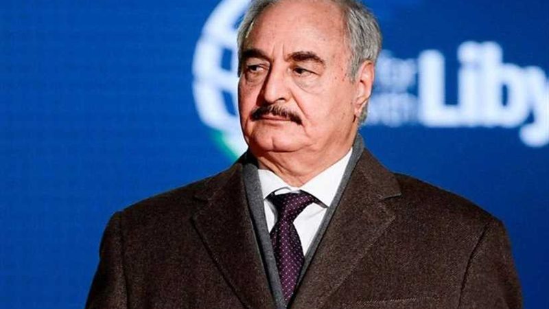 مسؤولون روس: حفتر