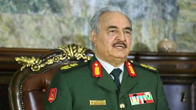 مصدر مقرب من حفتر: