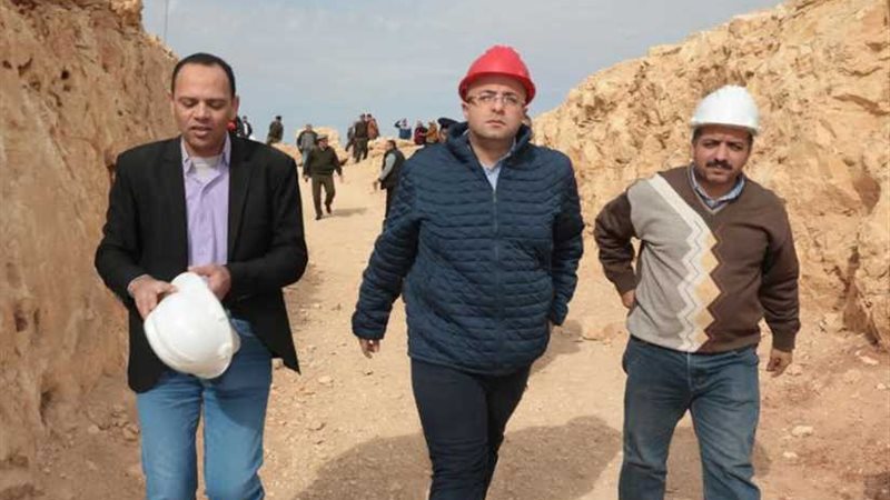 كهف سنور على رادار