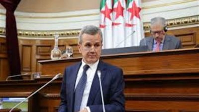 الجزائر: بروتوكول علاجي جديد للكورونا أساسه دواء منتج محليا