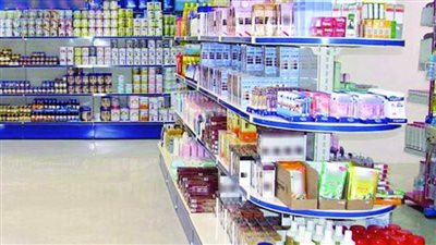 ضبط 26 ألف وحدة أدوية متنوعة مجهولة المصدر داخل مخزن و20 كرتونة كمامات بالمنيا