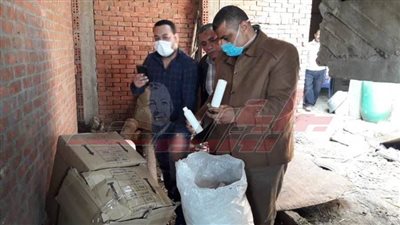 التحفظ علي مخزن لتصنيع المطهرات مجهولة المصدر بقويسنا