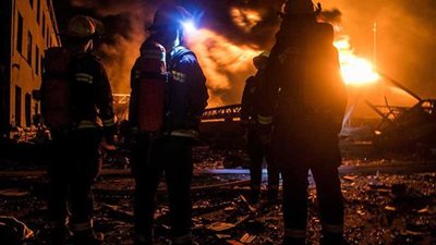 ضحايا انفجار مصنع كيماويات بإسبانيا .. قتيلين و8 مصابين