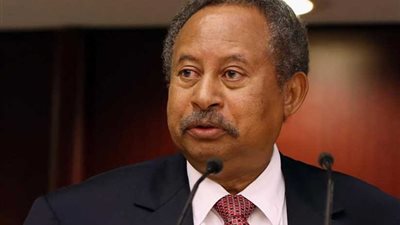 رئيس الوزراء السوداني يؤكد متانة العلاقات مع مصر