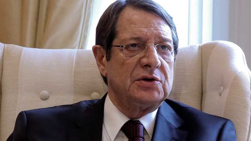 الرئيس القبرصي يعرب