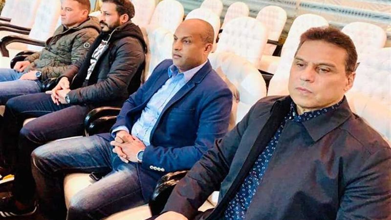 البدري يحضر مباراة