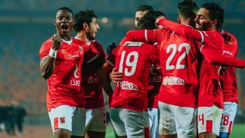 الشوط الأول. الأهلي