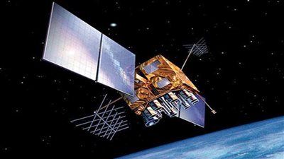 العلماء الروس يبتكرون طريقة تعمي أقمار التجسس