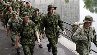 استئناف بعض عمليات الجيش الكندي في العراق