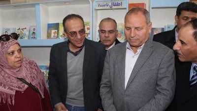 وزيرة الثقافة تفتتح منفذا جديدا لإصدارات هيئة الكتاب بمساكن عين شمس