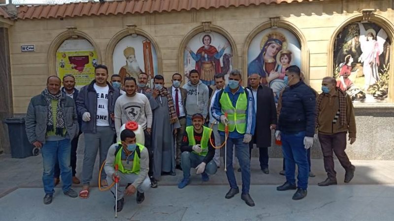 دور العبادة من مساجد