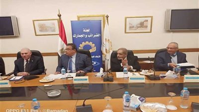 حصيلة إجتماع لجنة الضرائب والجمارك بإتحاد الصناعات المصرية