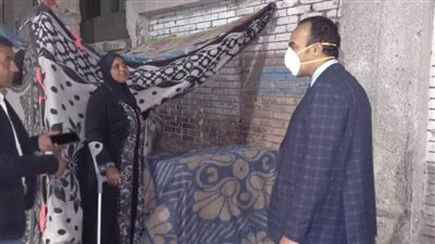 محافظ المنيا يكلف نائبه بمتابعة إحدى الحالات لتوفير سكن من الأولى بالرعاية