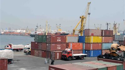 توقف حركة الملاحة والصيد ببوغازي إدكو ورشيد بالبحيرة