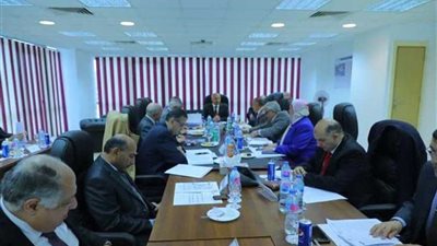 وزير النقل يتابع تنفيذ المحطة متعددة الأغراض بميناء الإسكندرية