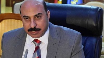 محافظ أسوان يوجه بوضع حلول لمشكلة المياه الجوفية بعمارات بنك الإسكان