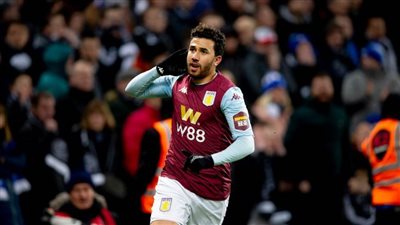 هل يرحل؟..صحف إنجليزية تتنبأ بمصير تريزيجيه مع أستون فيلا