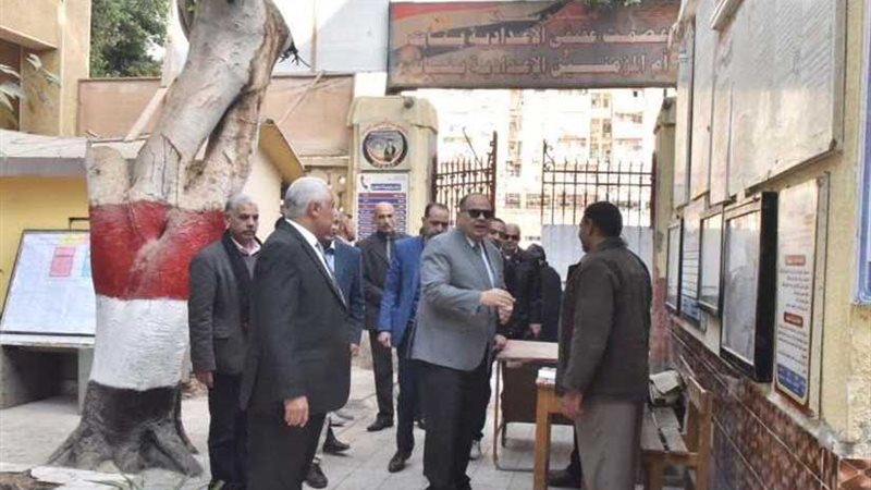 محافظ أسيوط يتفقد