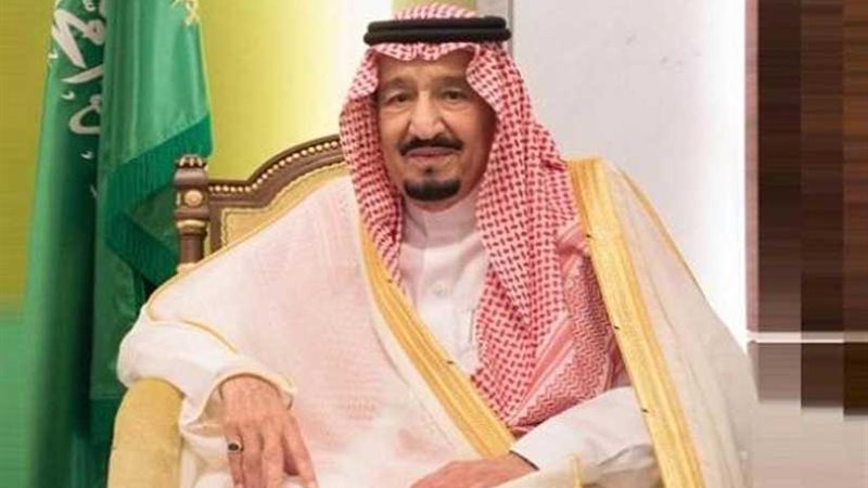 العاهل السعودي يهنّئ