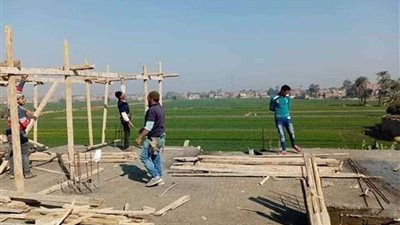 محافظ أسيوط: حملات لرصد وإزالة مخالفات البناء والتعديات على الأراضي الزراعية