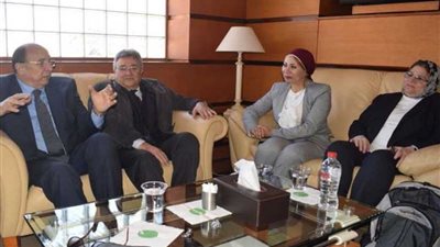 نائب محافظ البحر الأحمر تستقبل وفد 