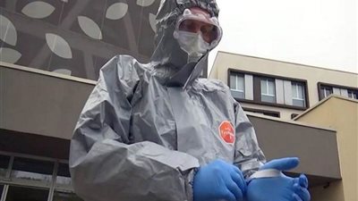 الروس يواصلون مكافحة 