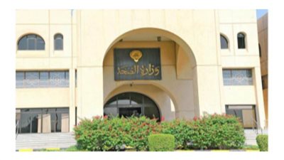 الصحة الكويتية: ارتفاع عدد حالات الشفاء من كورونا إلى 64 بعد تعافى 7