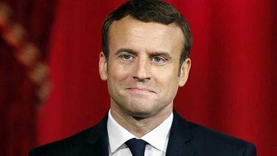 ماكرون: يجب وقف إرسال مقاتلين موالين لتركيا إلى ليبيا