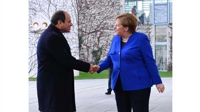 شاهد.. حفاوة زعماء العالم بالرئيس السيسي في قمة برلين حول ليبيا