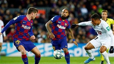 ميسى يمنح برشلونة صدارة الليجا بالفوز على غرناطة