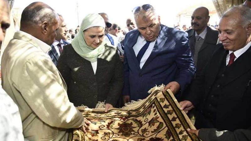 وزير التضامن تفتتح