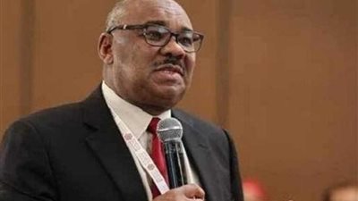 وزير المالية السوداني: لا اتجاه لرفع أو تعديل قيمة الدولار الجمركي